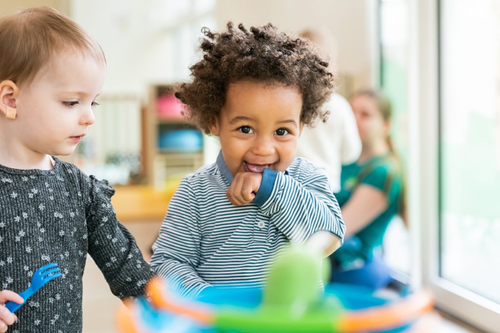 La micro-crèche de Bassens accueille les enfants dans un environnement sûr et égayé.